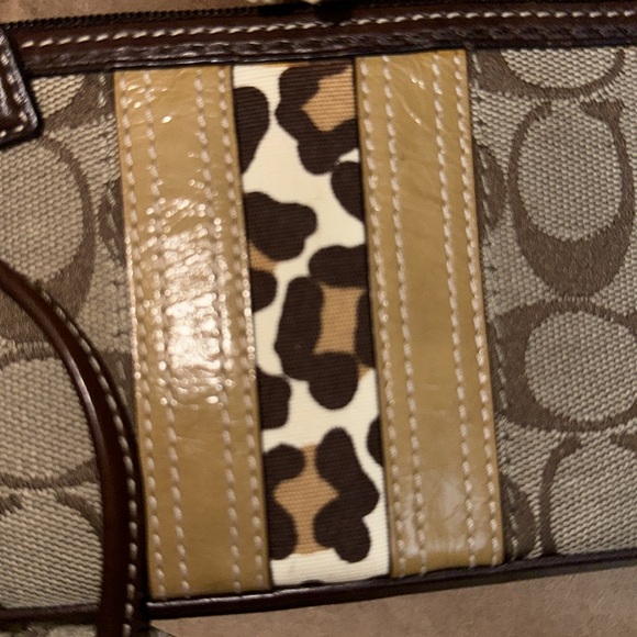 Coach Vintage Wristlet Wallet - Picture 4 of 5